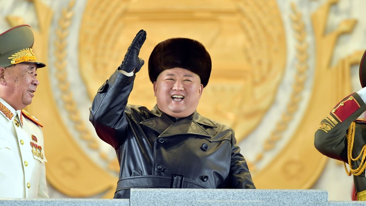 Kim Čong-un chce zvýšit výrobu jaderných zbraní